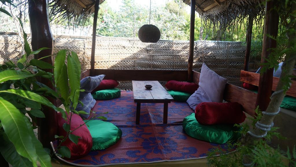 Zimbay Guest House Arugam Bay Exterior foto