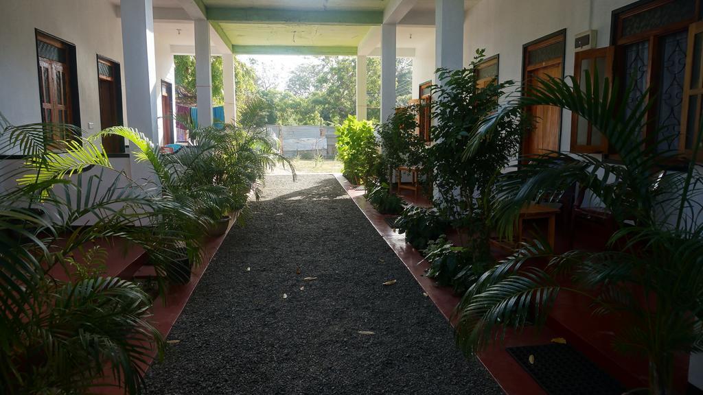 Zimbay Guest House Arugam Bay Exterior foto